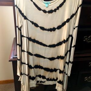 Ladies long sleeve shirt